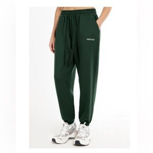 The giving movement sweatpants